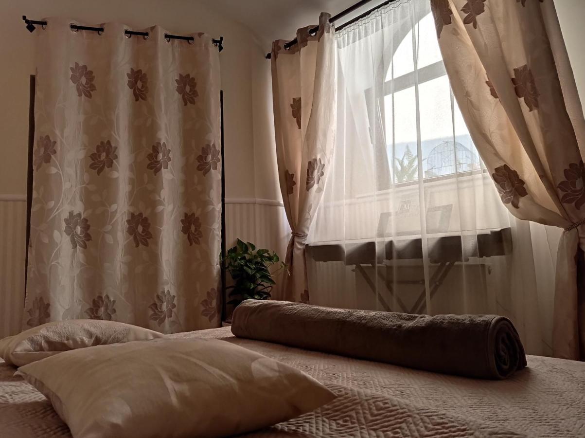 Urban Zen Den 2 Room Condo Bucureşti Exterior foto