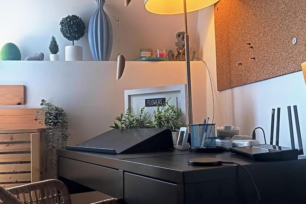 Urban Zen Den 2 Room Condo Bucureşti Exterior foto